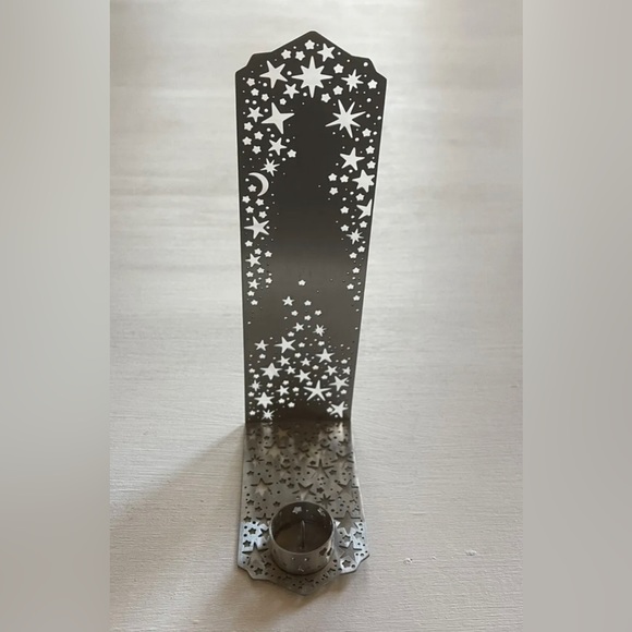 NEW Ariana Ost Reflective Twinkling Star Candle Holder In Silver HOLIDAY 🎁 - Picture 2 of 3